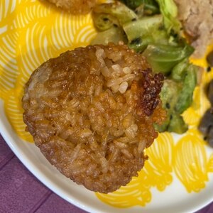 バター醤油焼おにぎり